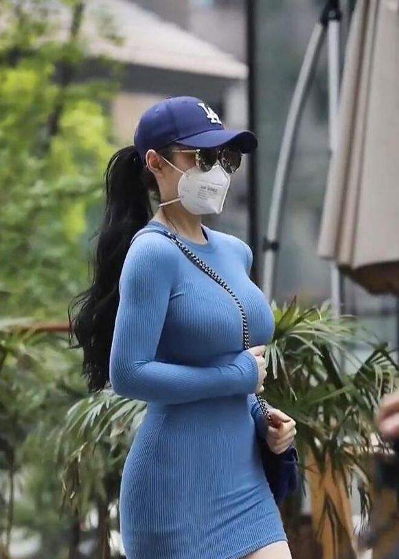 皇家特务最强对决内购破解版下载
